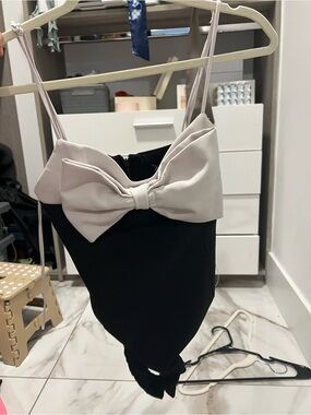 Zara Black Bodysuit with Cream Bow Detail